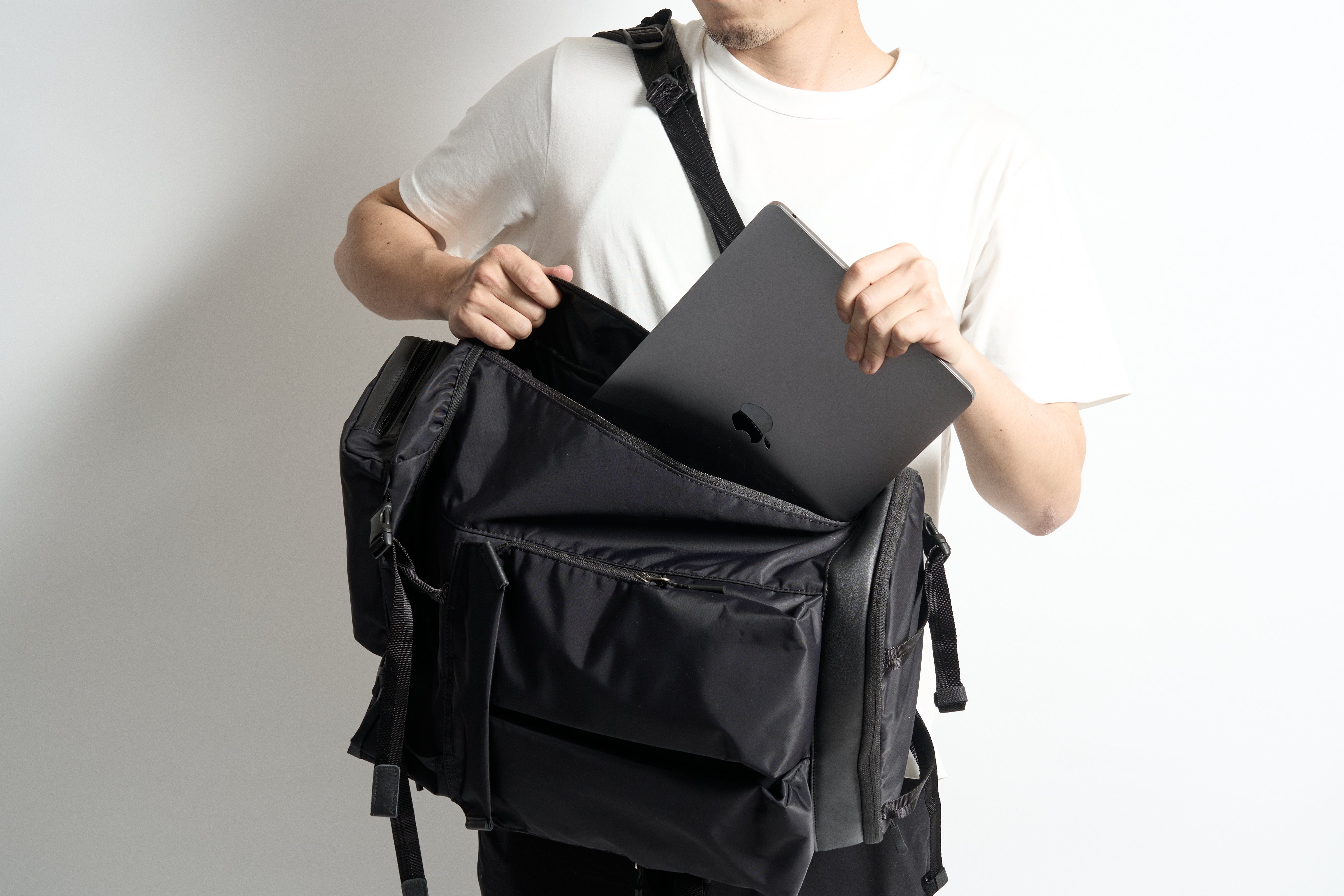 UNDERTHESUN TOTHECORE "2P Flap Backpack" 50122-00